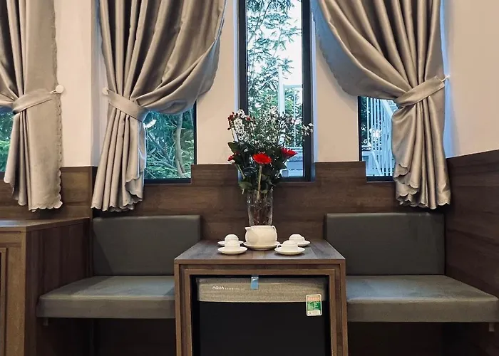 Khách sạn Huy Hoàng