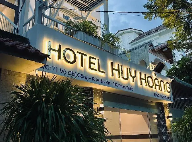 Khách sạn Huy Hoàng